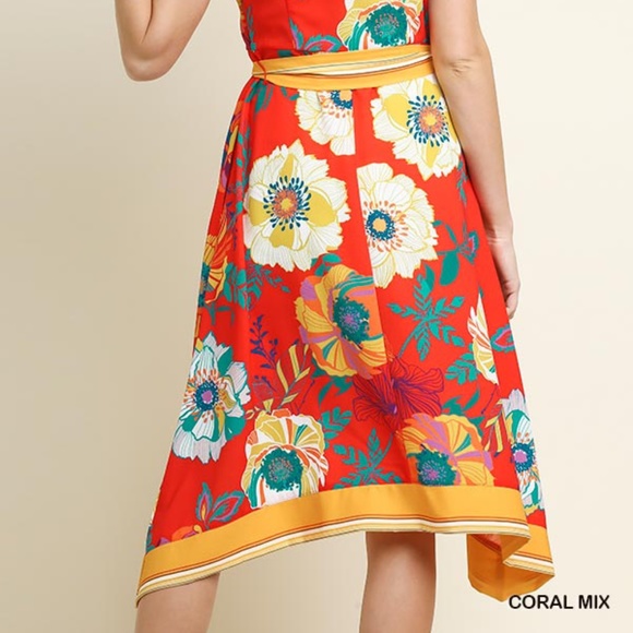 Last 1! NWT Floral Faux Wrap Dress - Picture 3 of 4